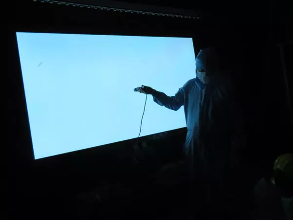 檢測燈箱工廠-100吋大型led檢測燈箱